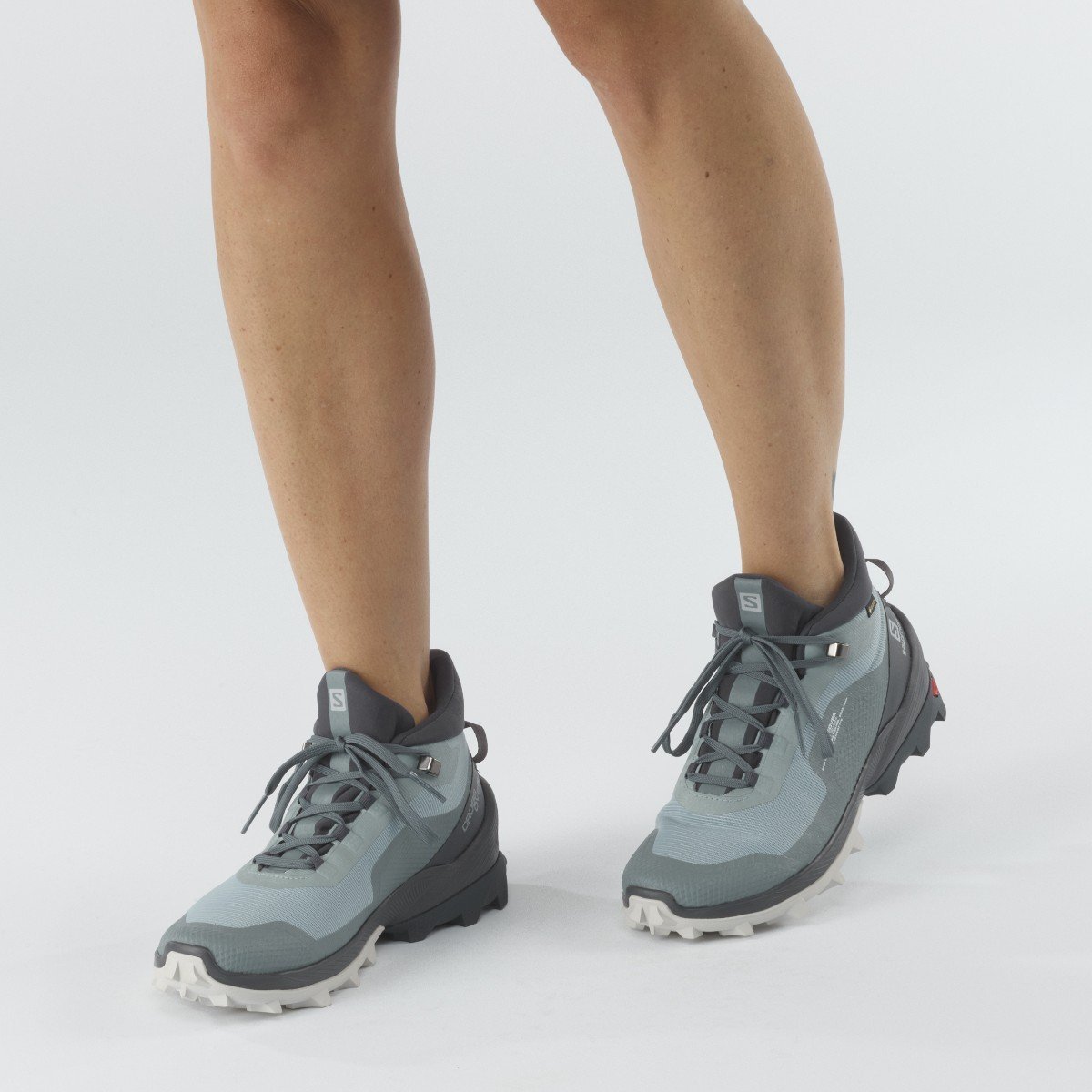 Взуття Salomon CROSS OVER CHUKKA GTX W - синій/сірий