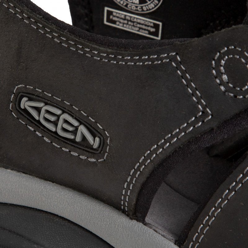 Взуття чоловіче Keen NEWPORT M - чорне/сіре