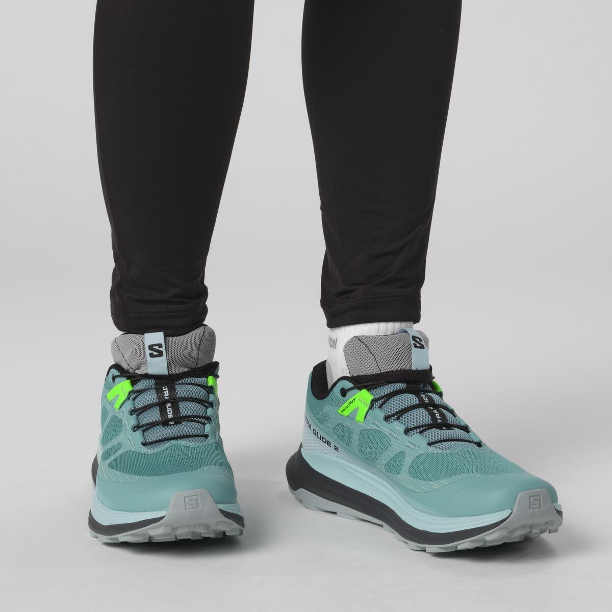Взуття Salomon Ultra Glide 2 - синій/зелений