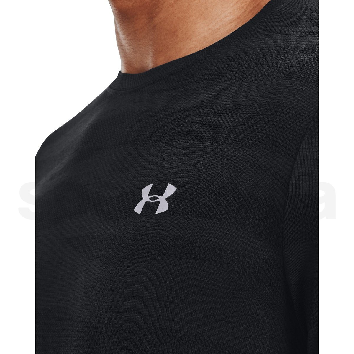 Футболка Under Armour Seamless Wave SS M - чорна