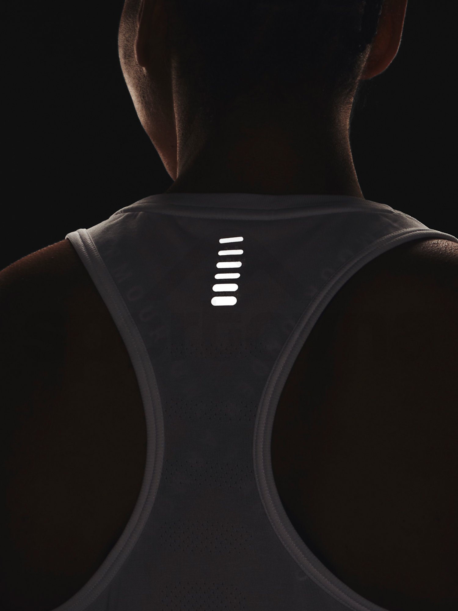 Tílko Under Armour UA Seamless Stride Singlet-WHT