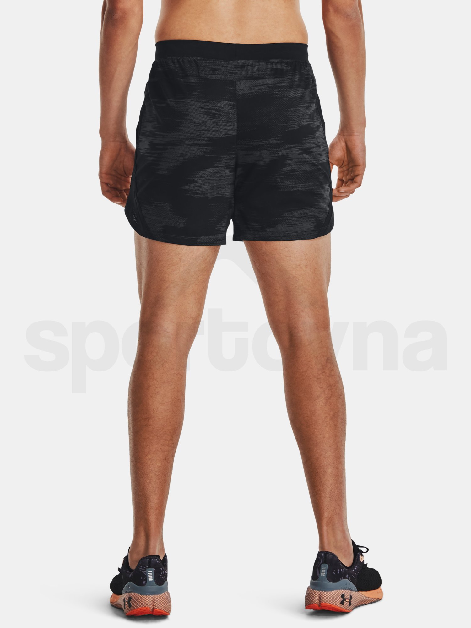 Kraťasy Under Armour UA LAUNCH 5'' PRINTED SHORT-GRY