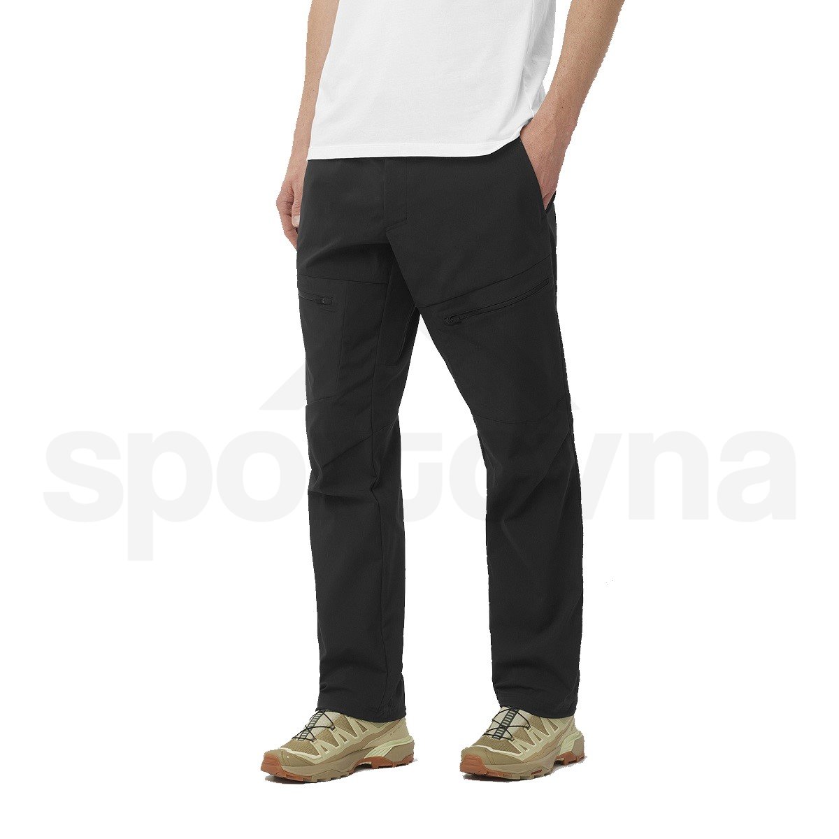 LC2212200_0_MOD_outerpathutilitypants_deepblack_outdoor_m.png.high-res