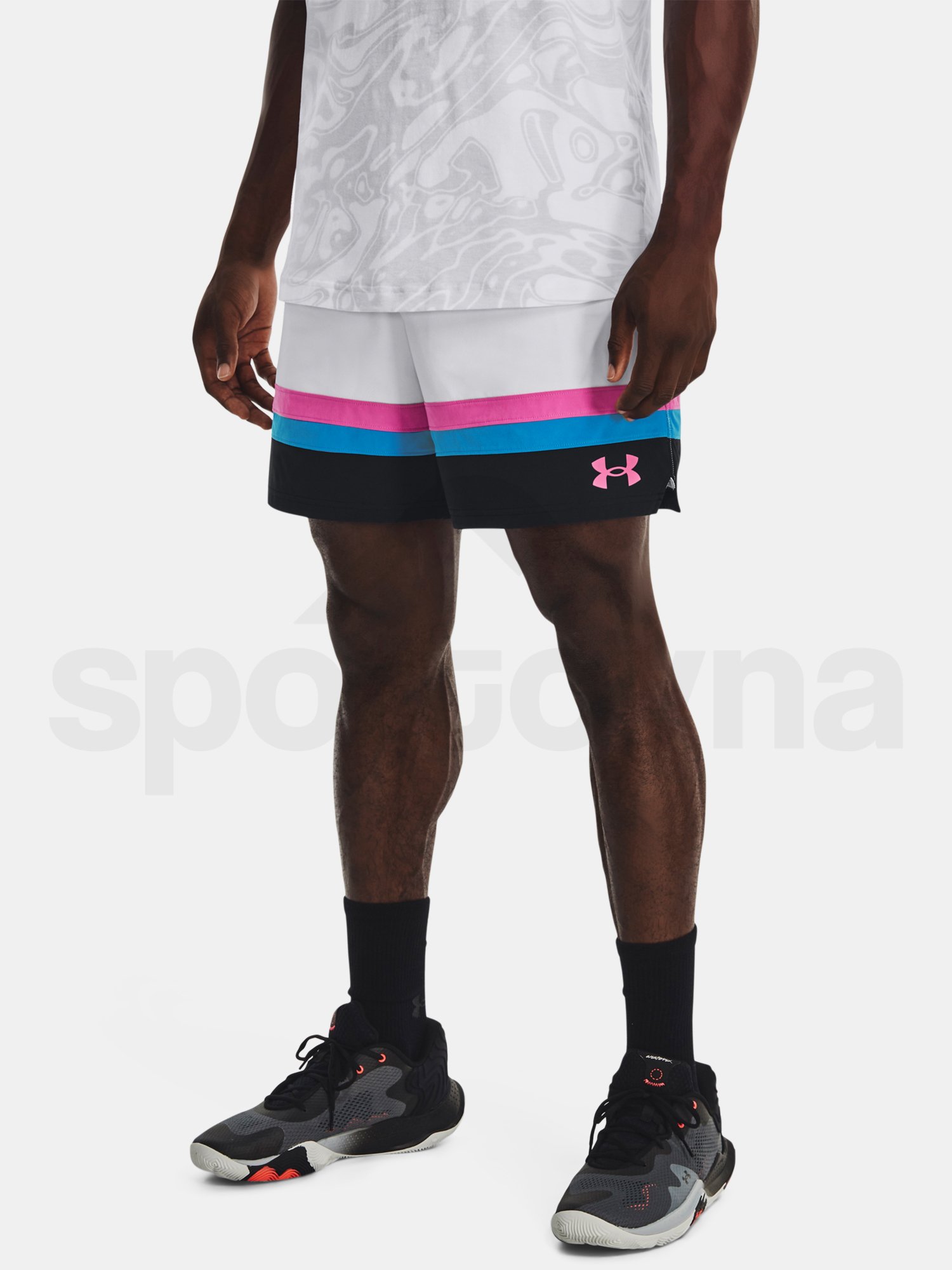 Kraťasy Under Armour UA Baseline Woven Short II M - bílá