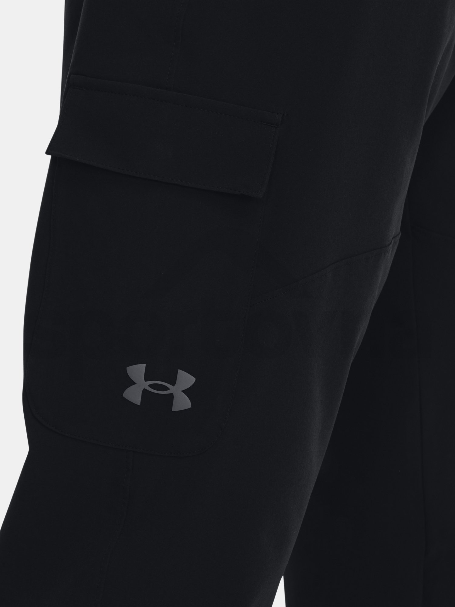 Sportovní kalhoty Under Armour UA Stretch Woven Cargo Pants-BLK