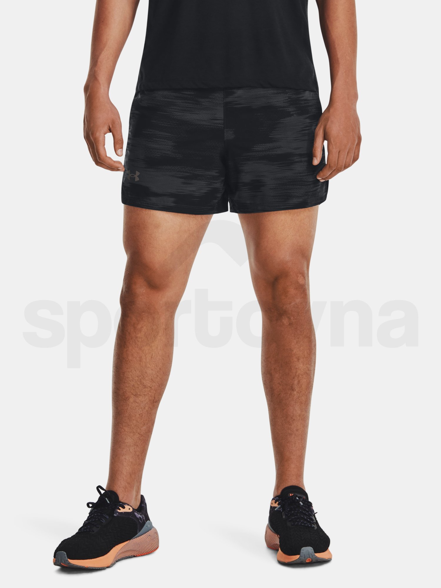 Kraťasy Under Armour UA LAUNCH 5'' PRINTED SHORT-GRY