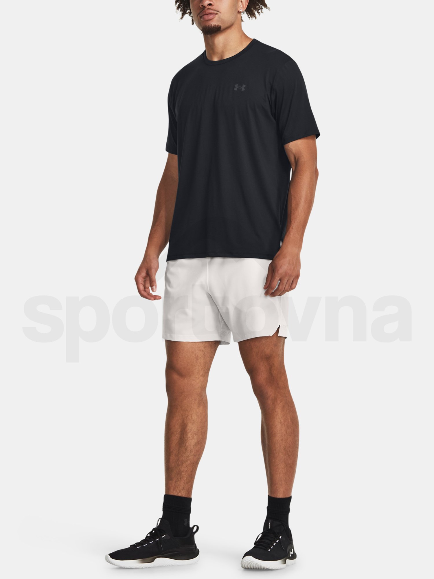 Tričko Under Armour UA Motion SS-BLK