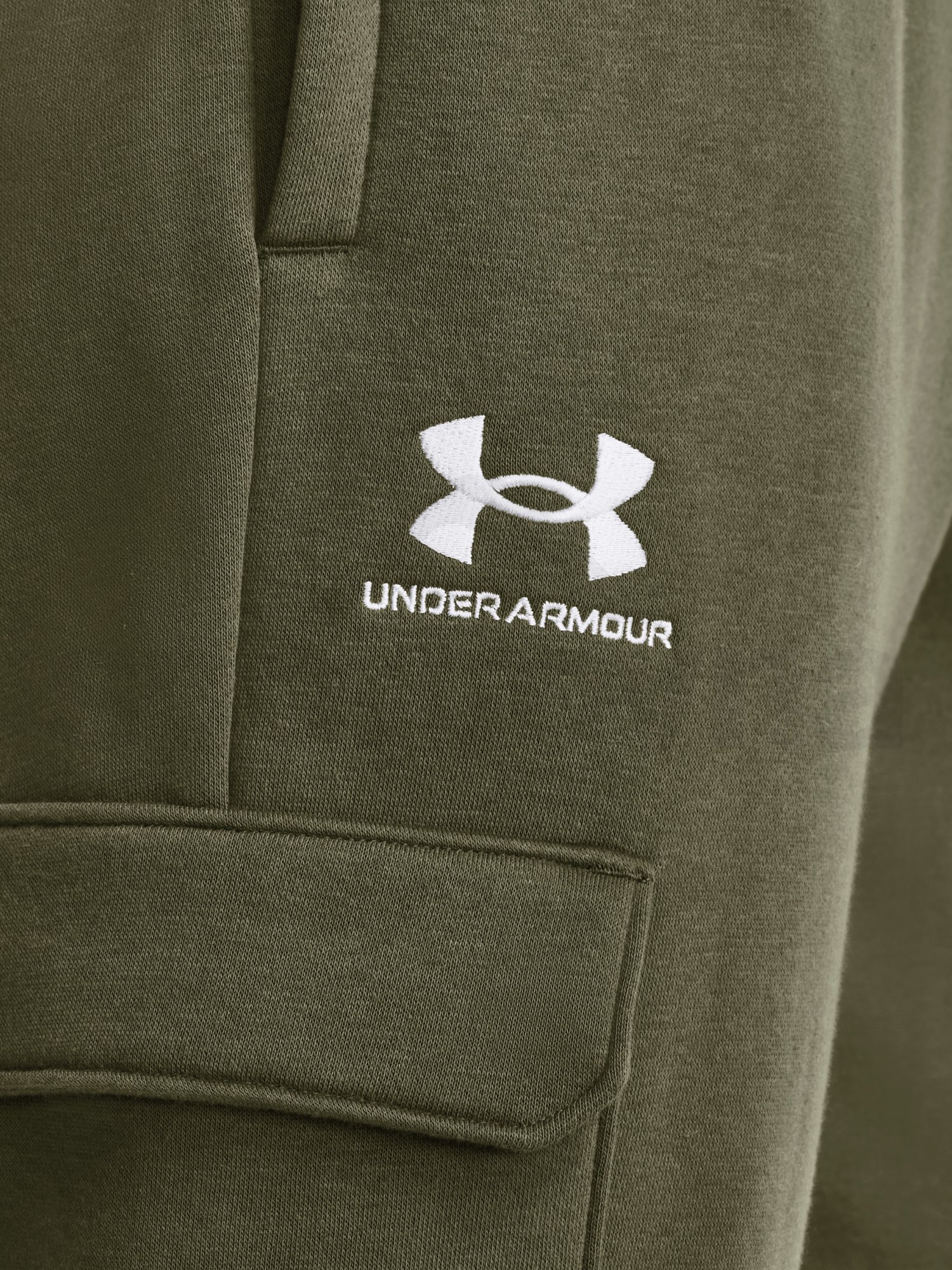 Sportovní kalhoty Under Armour UA Essential Flc Cargo Pant-GRN