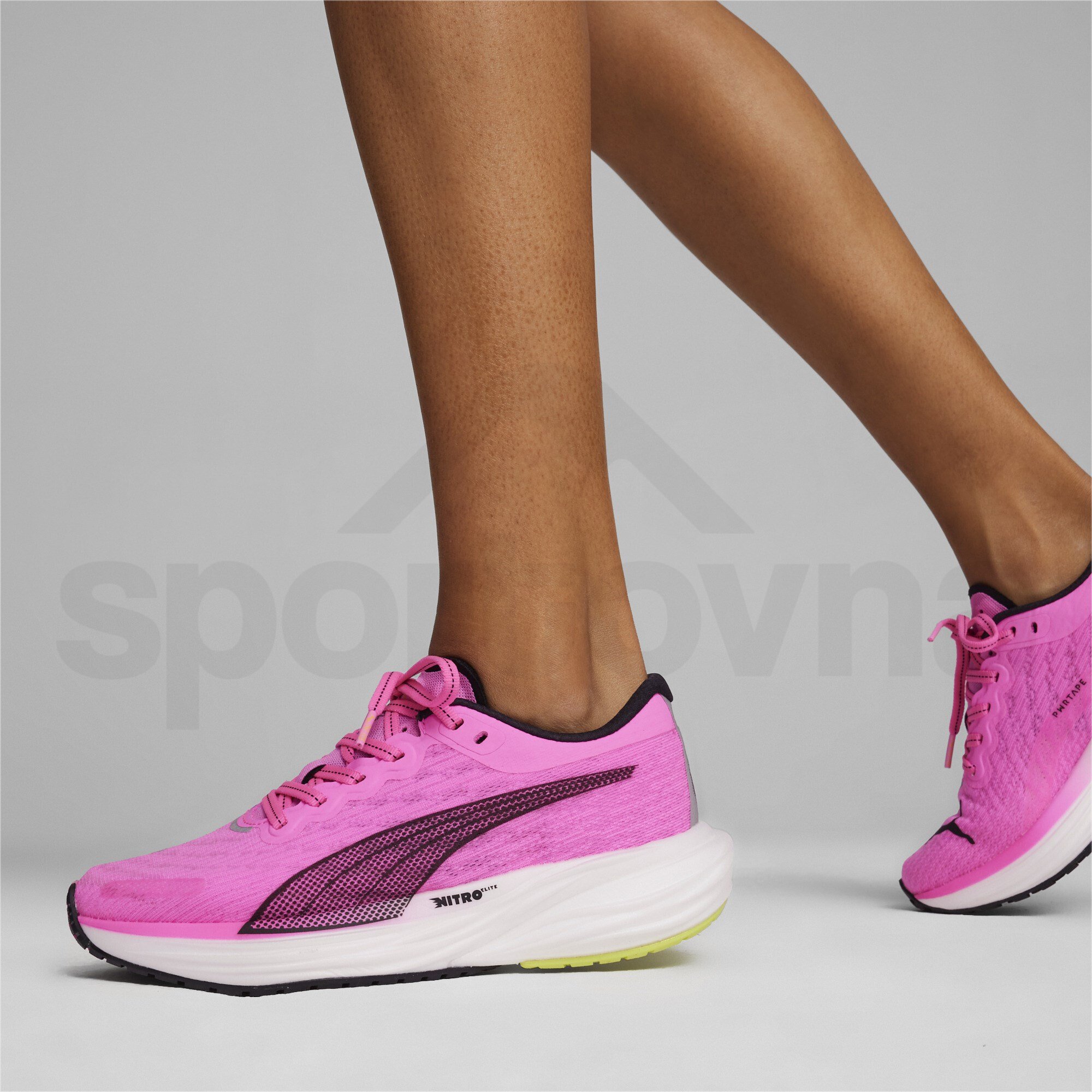 Кросівки Puma Deviate Nitro 2 W - рожевий