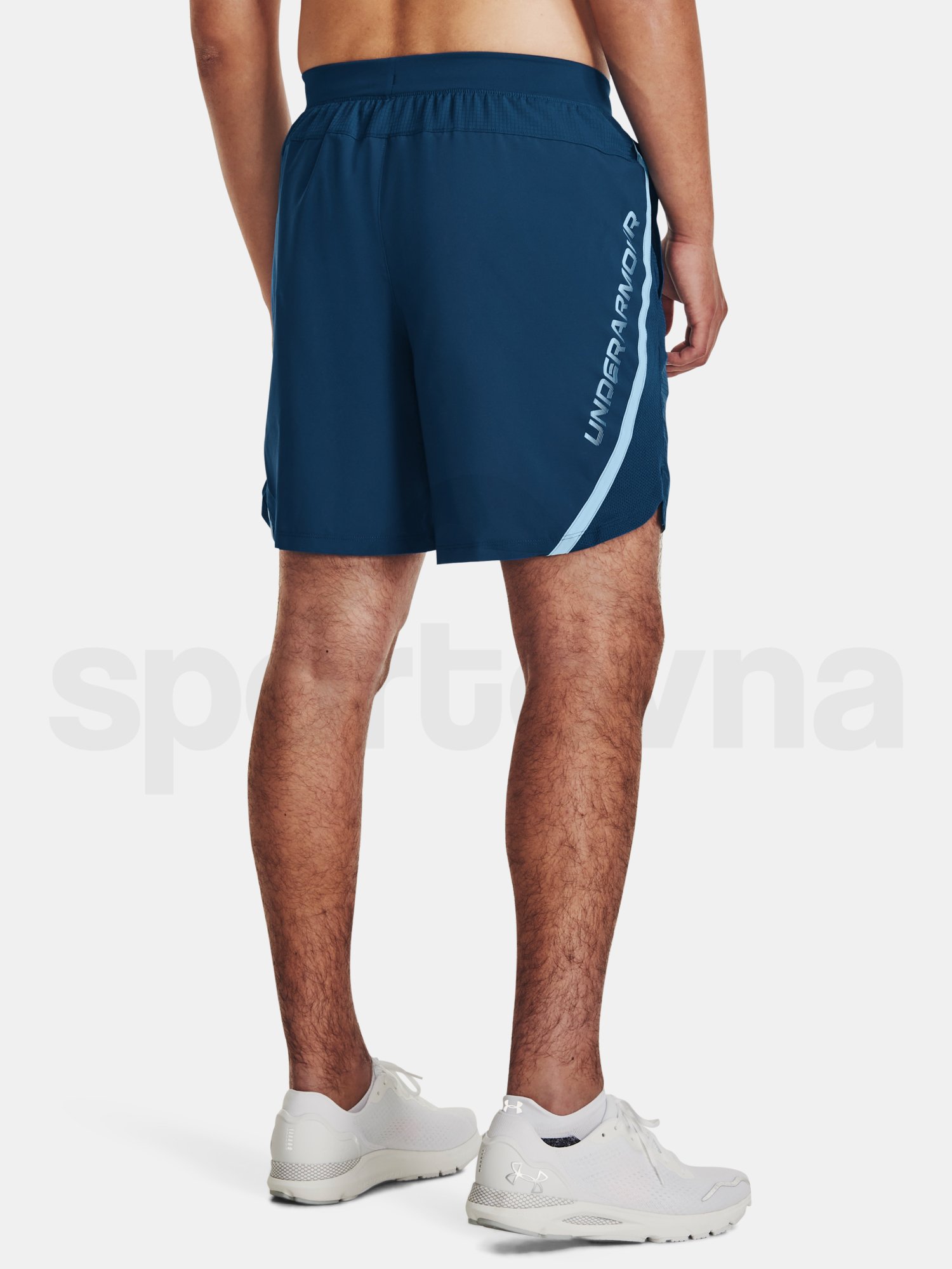 Šortky Under Armour UA LAUNCH 7'' GRAPHIC SHORT - modrá