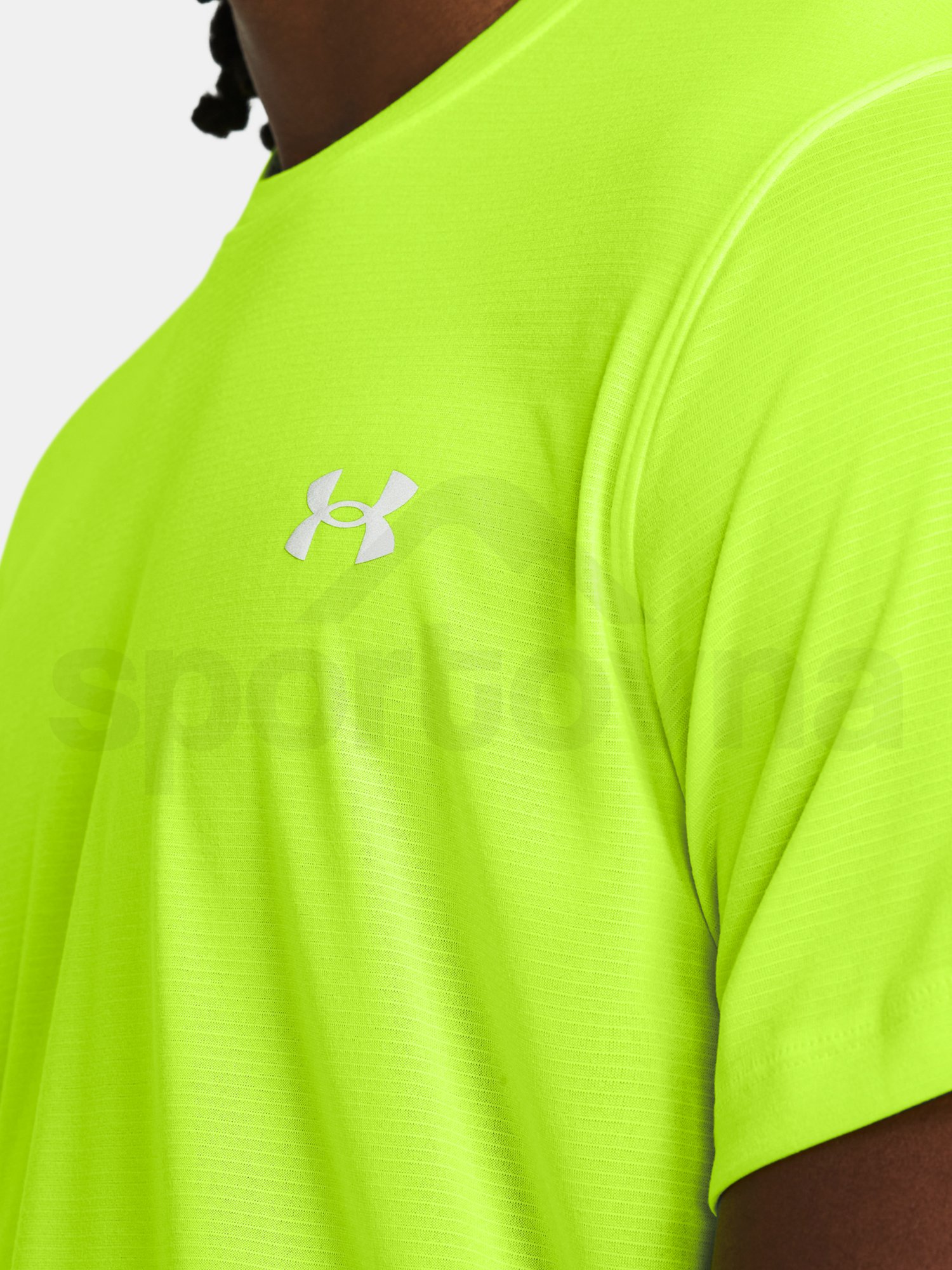 Tričko Under Armour UA LAUNCH SHORTSLEEVE-GRN