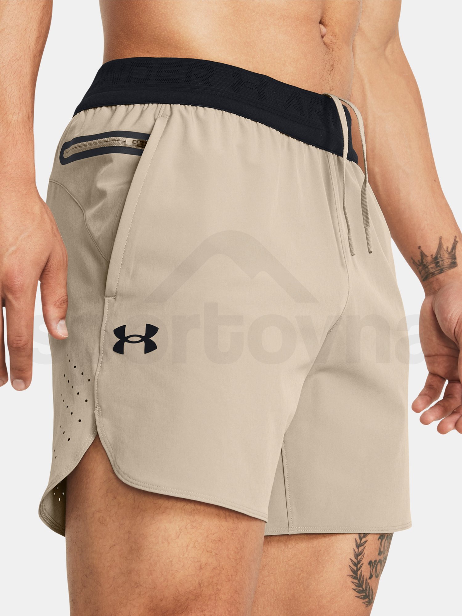 Kraťasy Under Armour UA Peak Woven Shorts-BRN