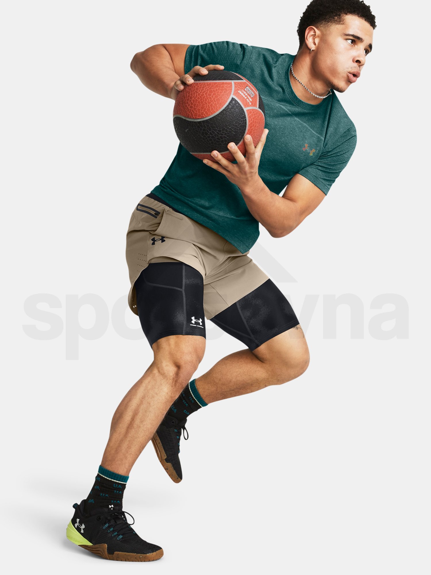 Kraťasy Under Armour UA Peak Woven Shorts-BRN