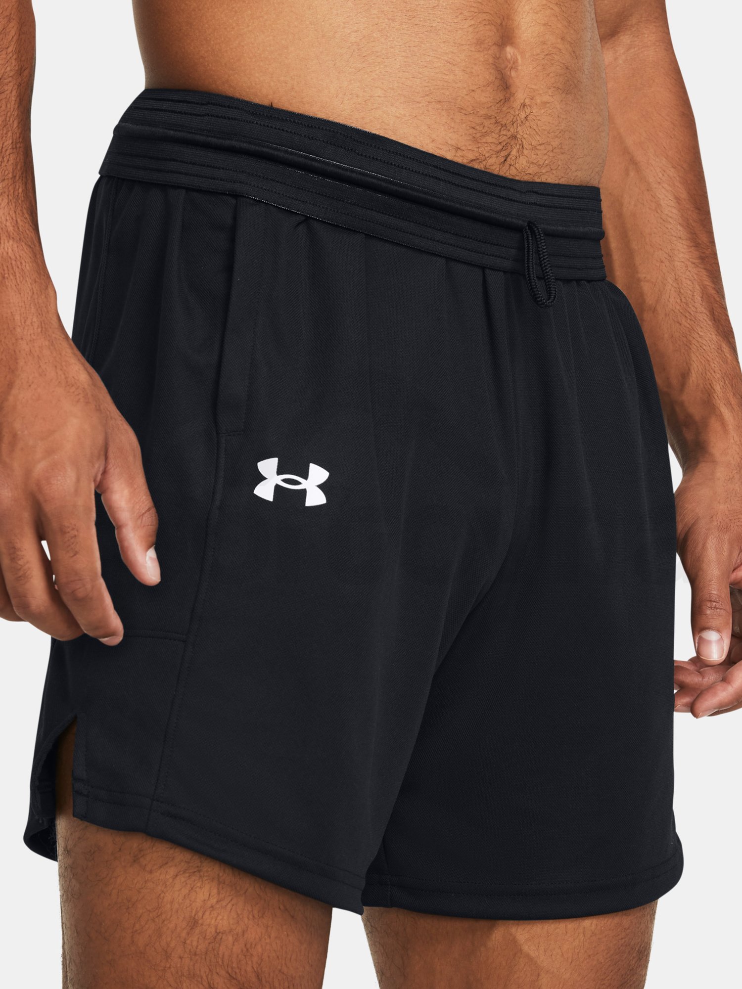 Šortky Under Armour UA Baseline Short-BLK