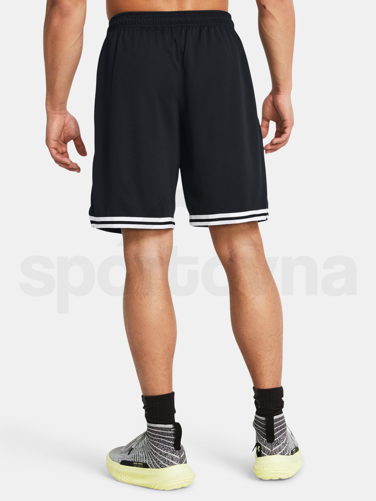 Kraťasy Under Armour UA Perimeter Short-BLK