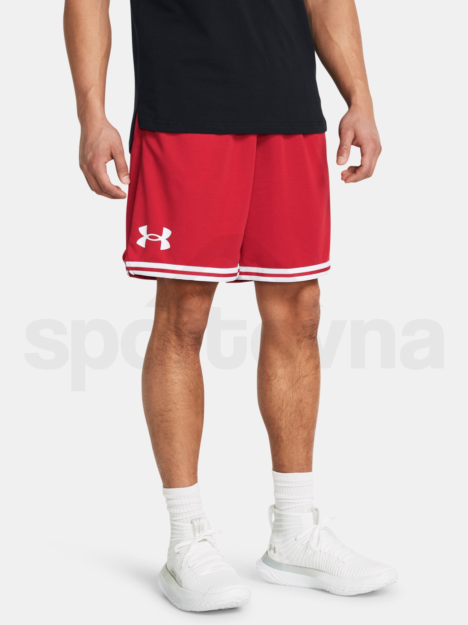 Kraťasy Under Armour UA Perimeter Short-RED