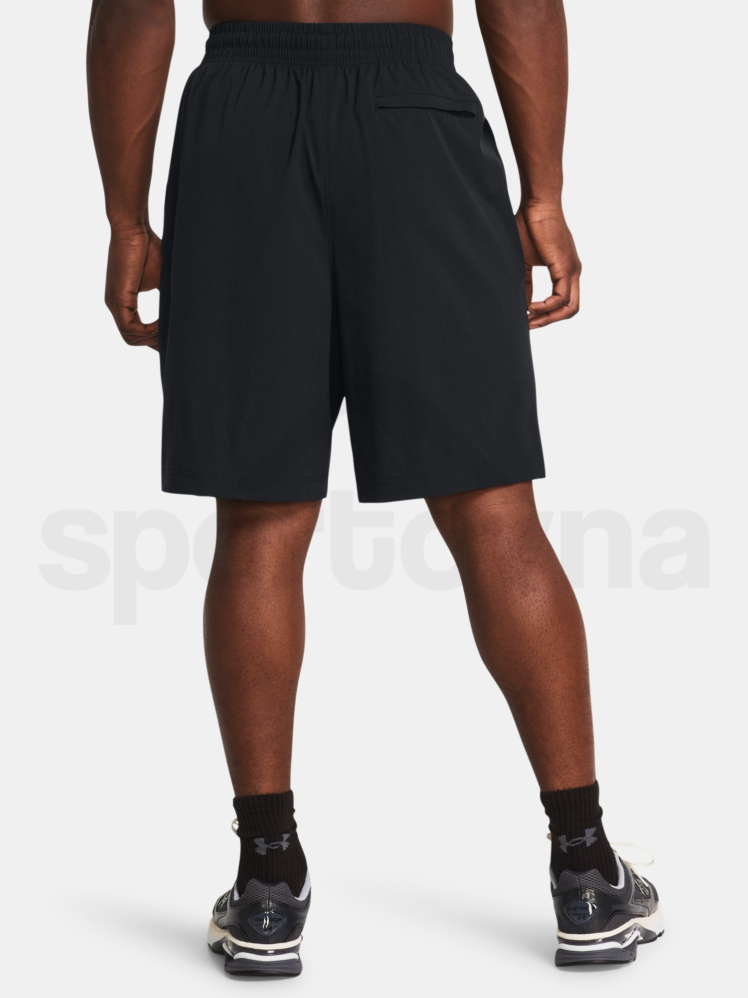 Šortky Under Armour UA Unstoppable Vented Short - čierna