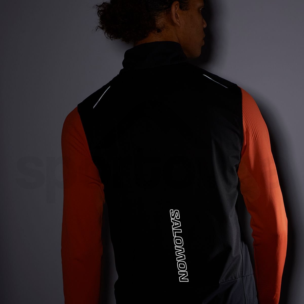 Жилет Salomon Light Shell Vest M - чорний