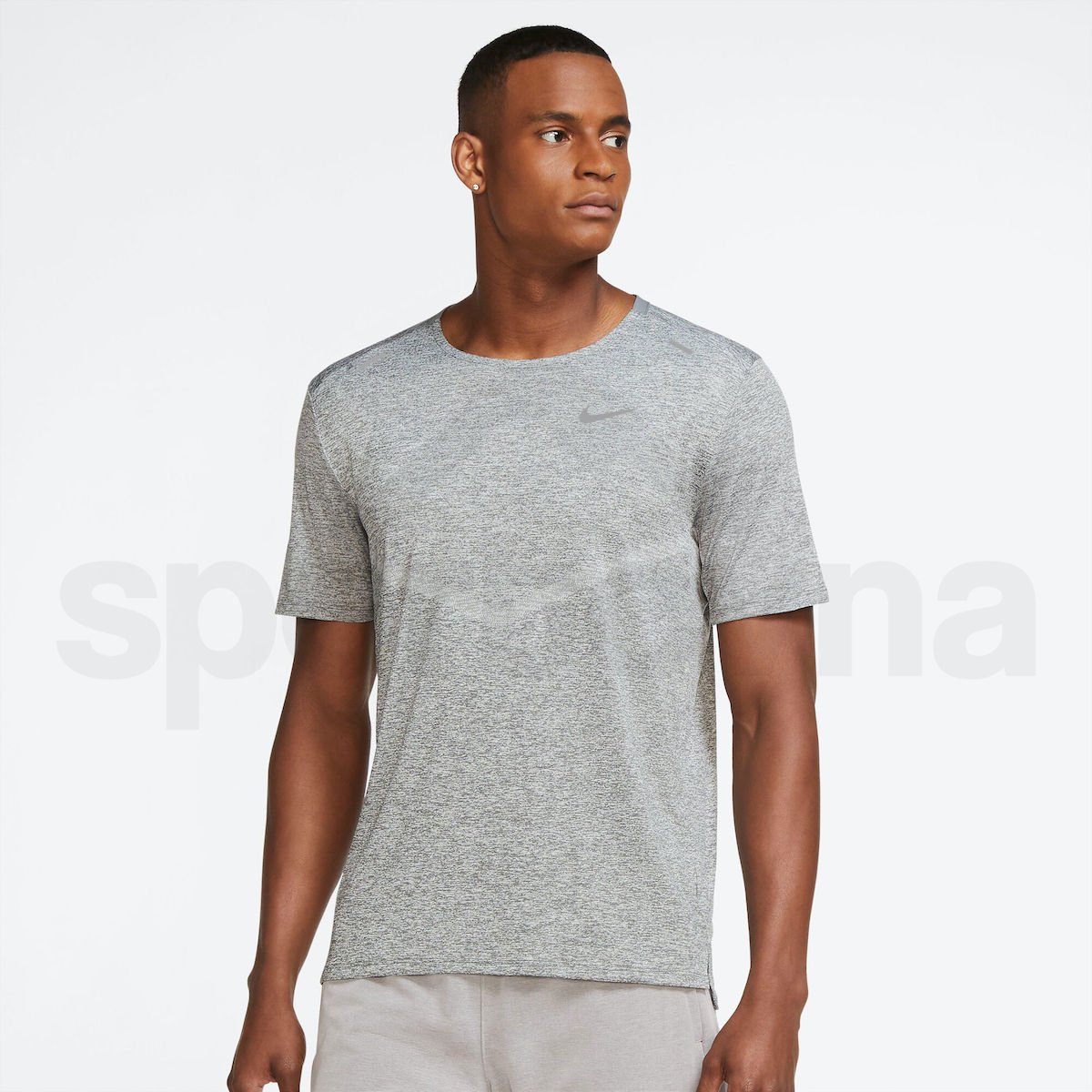 Tričko Nike Dri-Fit Rise 365 M - šedá