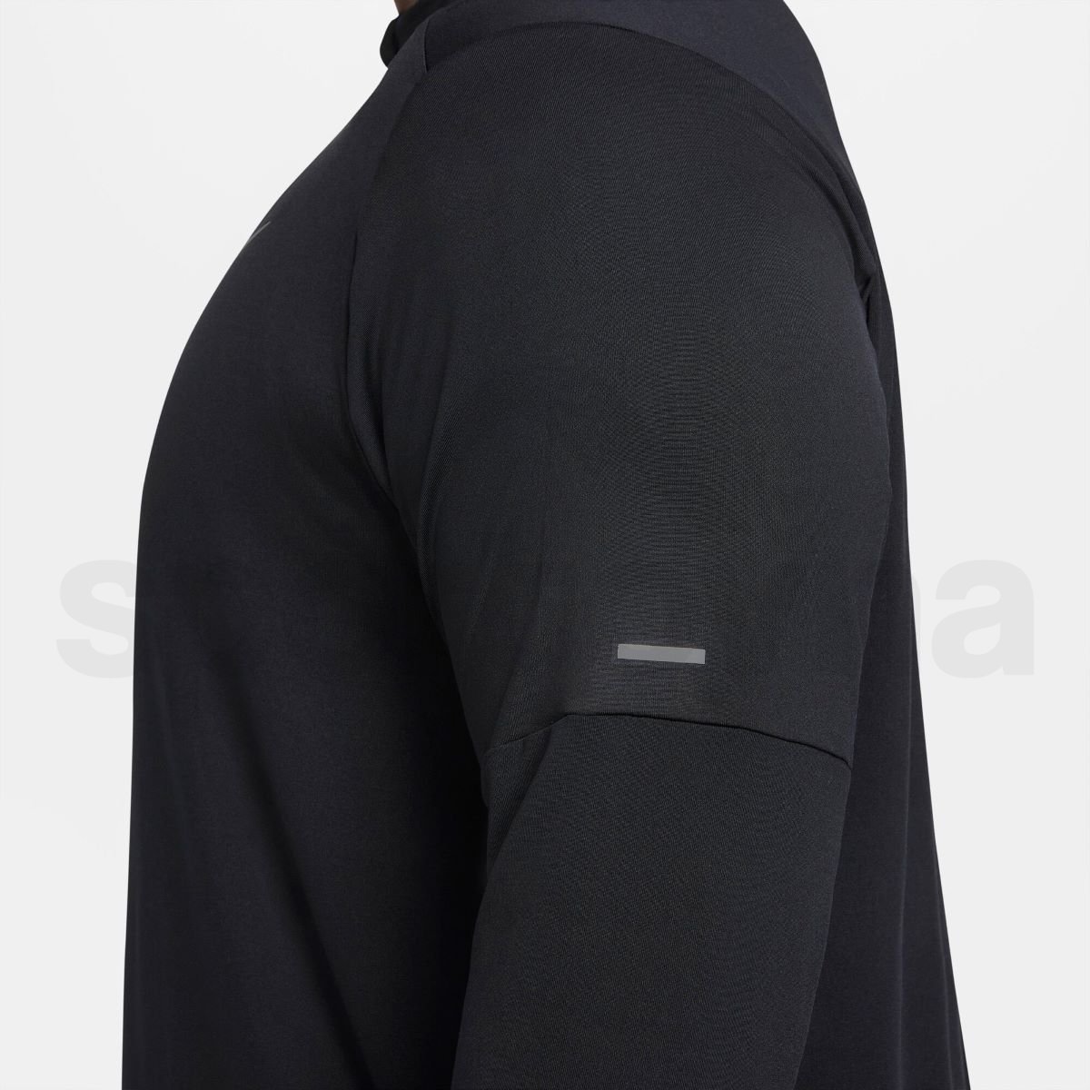 Tričko Nike Dri-FIT Element Top M - černé