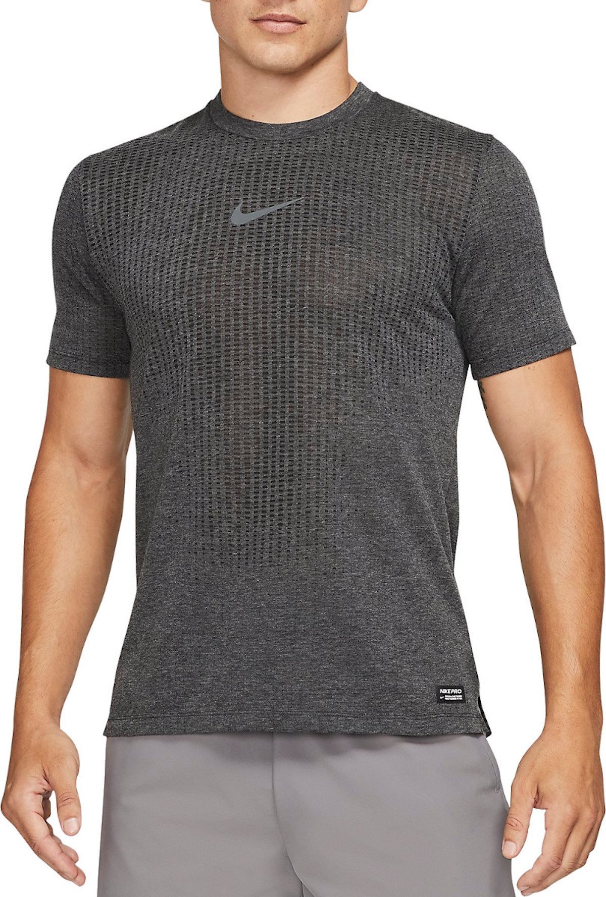 Tričko Nike NP DFADV NPC TOP SS M - sivá