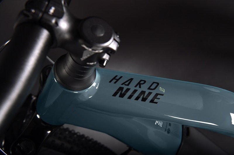 Elektrobicykel Haibike HardNine 5 29" 500Wh - modrá/žltá