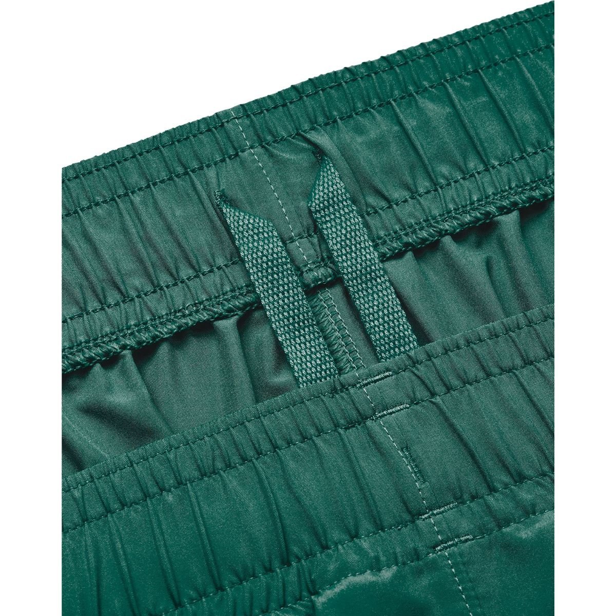 Šortky Under Armour Tkané grafické šortky M - zelená