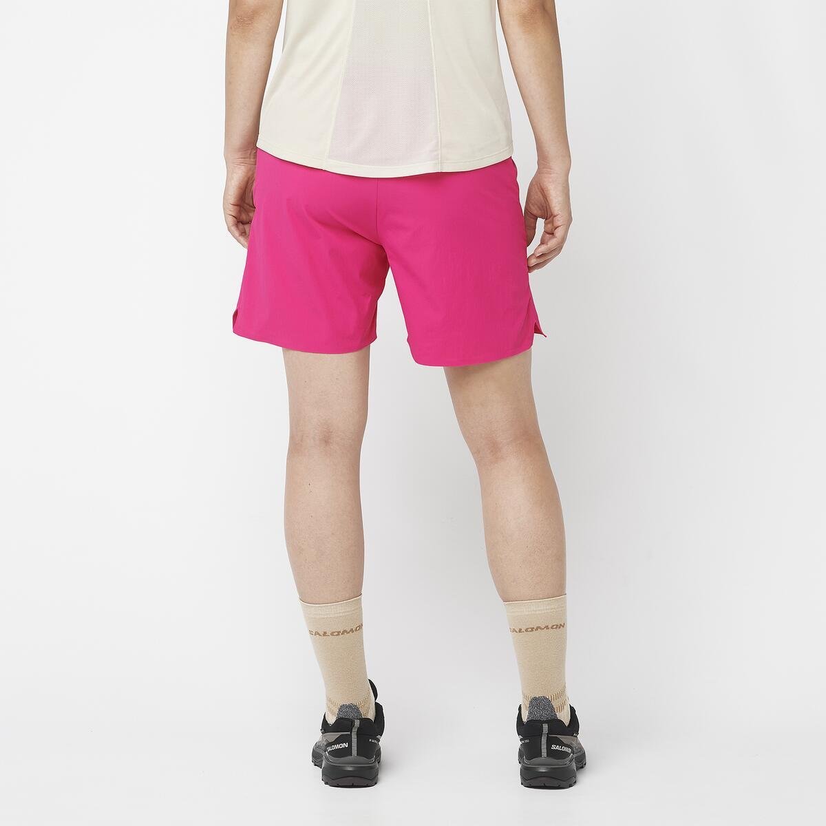 Salomon Wayfarer Ease Shorts W - ružové