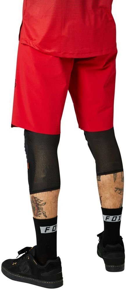 Cyklistické šortky Fox Flexair Short M - červené
